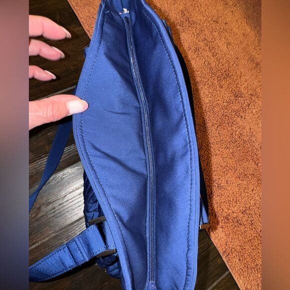 Vera Bradley Glenna Quilted Satchel Tote in Deep Navy
NWOT - Picture 12 of 12